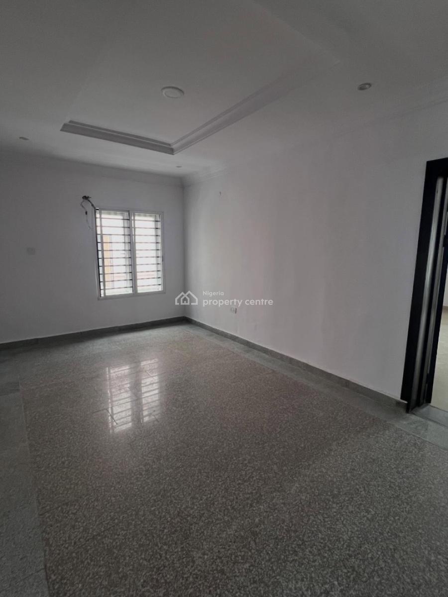 Spacious 5 Bedroom Semi Detached Duplex on Two Floors, 5 Bedroom Duplex for Rent, Lekki Phase 1, Lekki, Lagos, Semi-detached Duplex for Rent