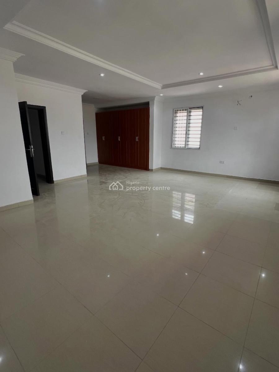 Spacious 5 Bedroom Semi Detached Duplex on Two Floors, 5 Bedroom Duplex for Rent, Lekki Phase 1, Lekki, Lagos, Semi-detached Duplex for Rent