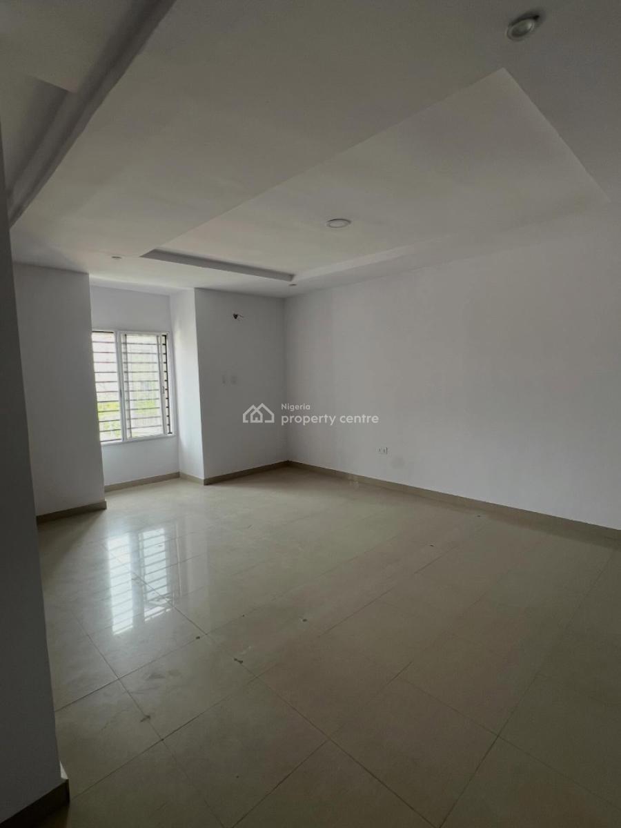Spacious 5 Bedroom Semi Detached Duplex on Two Floors, 5 Bedroom Duplex for Rent, Lekki Phase 1, Lekki, Lagos, Semi-detached Duplex for Rent
