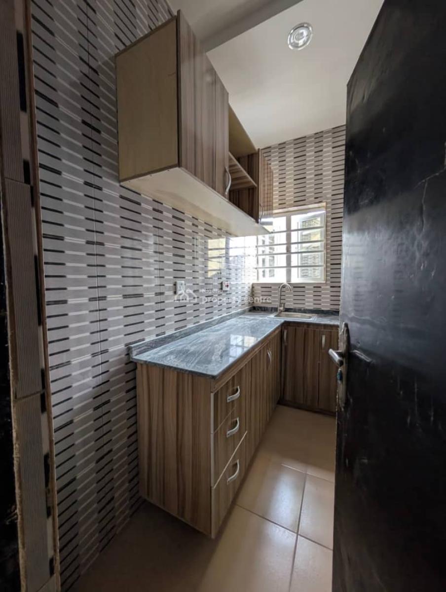 Standard Self Contained Apartment, Uyeh Estate, Off Ring Road 3, Uyo, Akwa Ibom, Self Contain (single Rooms) for Rent