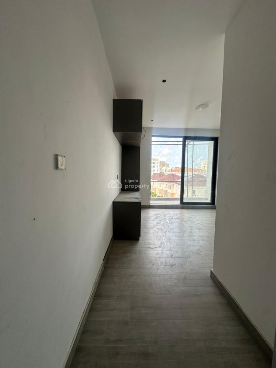 Spacious High-end 2 Bedroom Apartment with Swimming Pool, Ikoyi, Lagos, Flat / Apartment for Sale