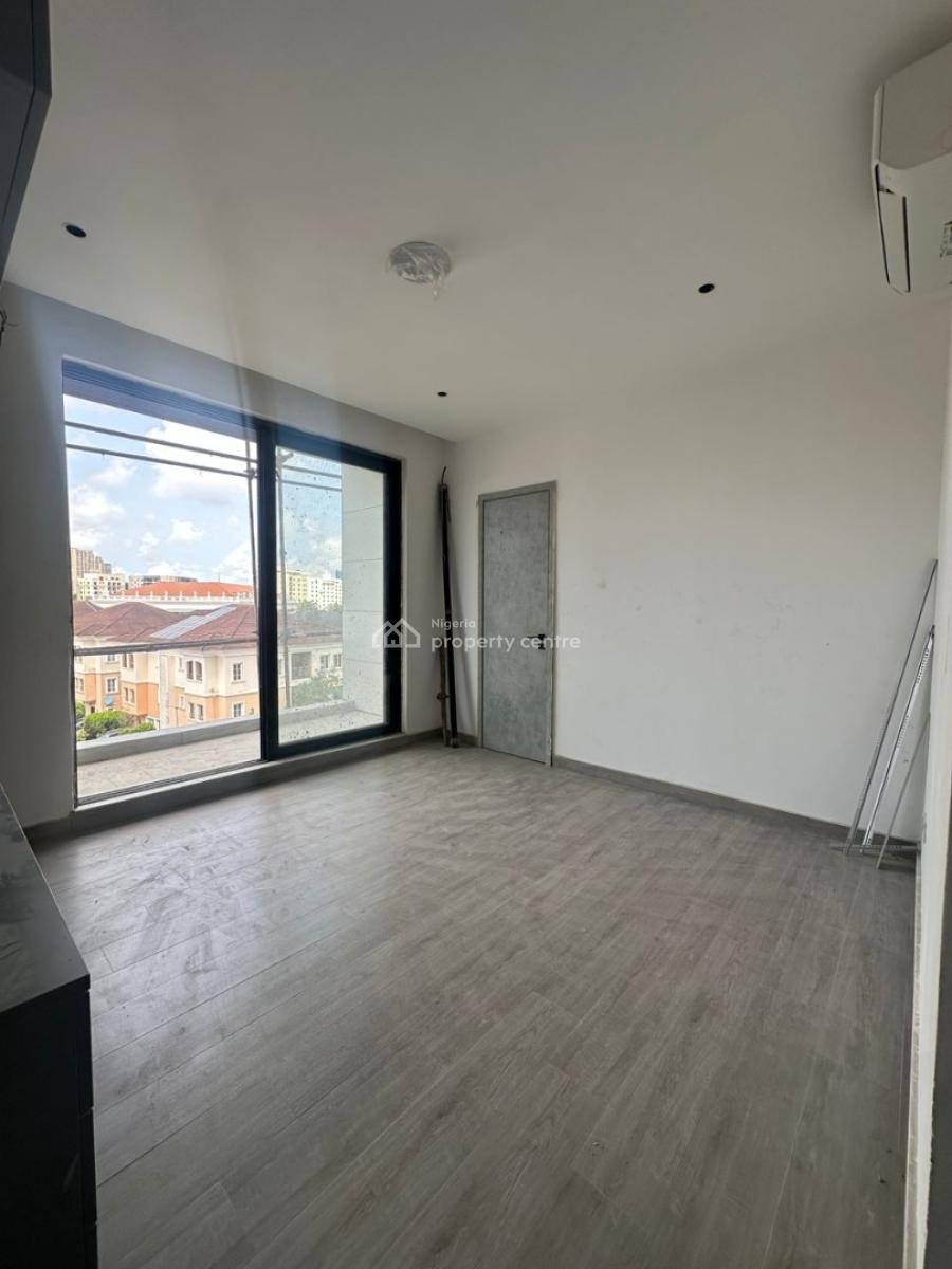 Spacious High-end 2 Bedroom Apartment with Swimming Pool, Ikoyi, Lagos, Flat / Apartment for Sale