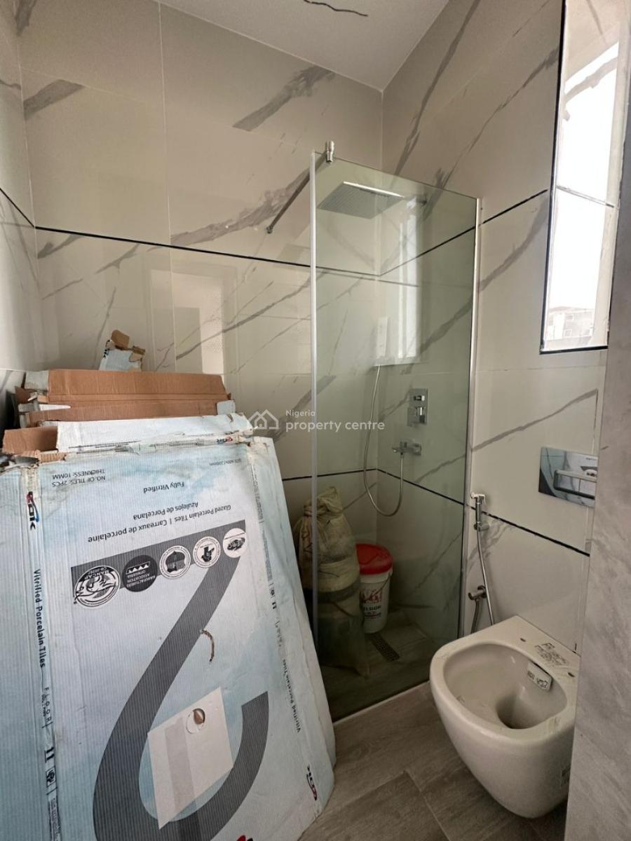 Spacious High-end 2 Bedroom Apartment with Swimming Pool, Ikoyi, Lagos, Flat / Apartment for Sale