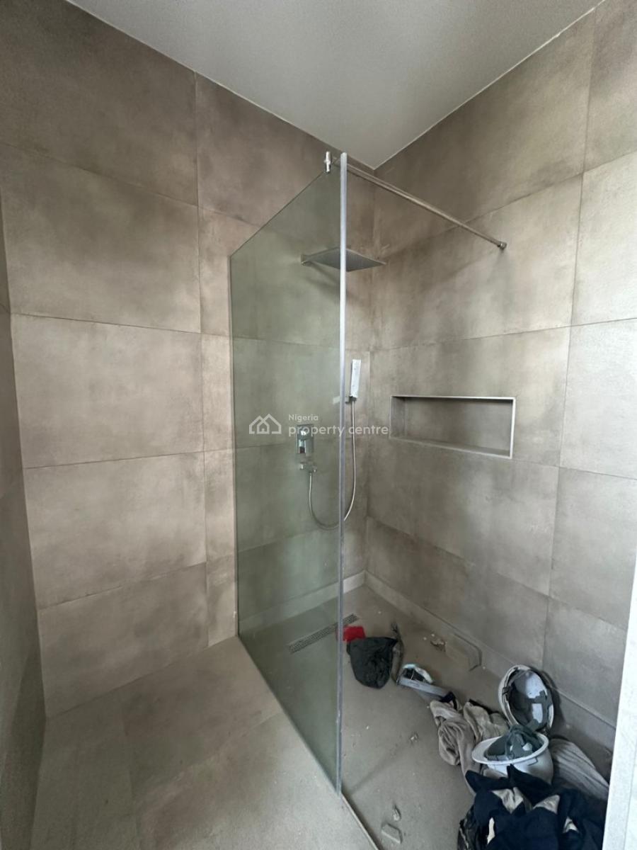 Spacious High-end 2 Bedroom Apartment with Swimming Pool, Ikoyi, Lagos, Flat / Apartment for Sale