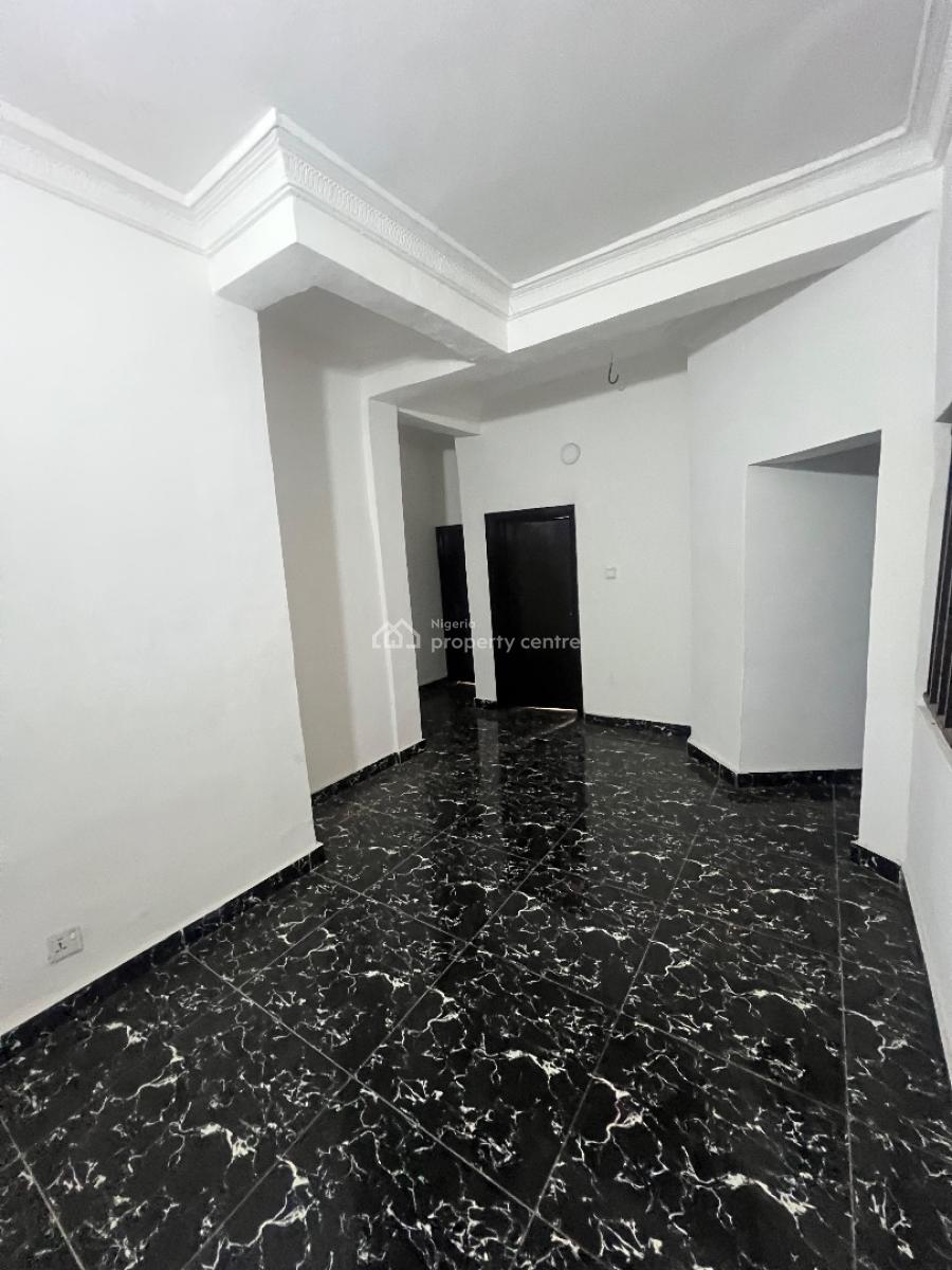 2bedroom Flat, Admiralty Way, Lekki Phase 1, Lekki, Lagos, Flat / Apartment for Rent