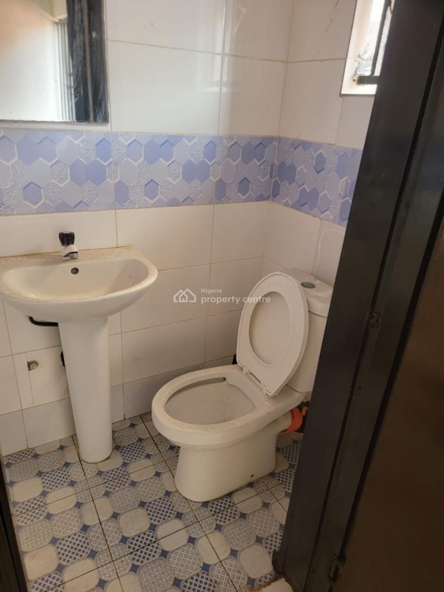 Beautifully Designed 2 Bedroom Apartment, Lekki Phase 1, Lekki, Lagos, Flat / Apartment for Rent