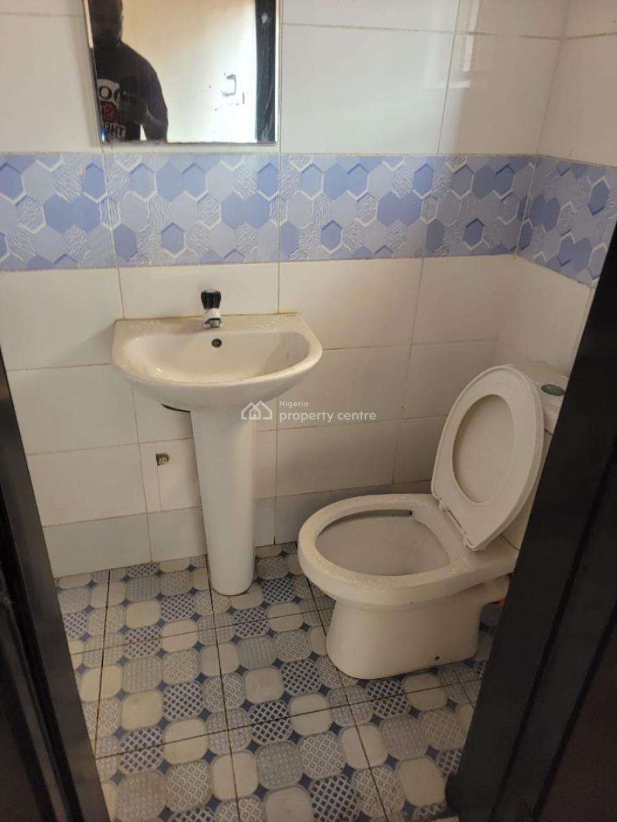 Beautifully Designed 2 Bedroom Apartment, Lekki Phase 1, Lekki, Lagos, Flat / Apartment for Rent