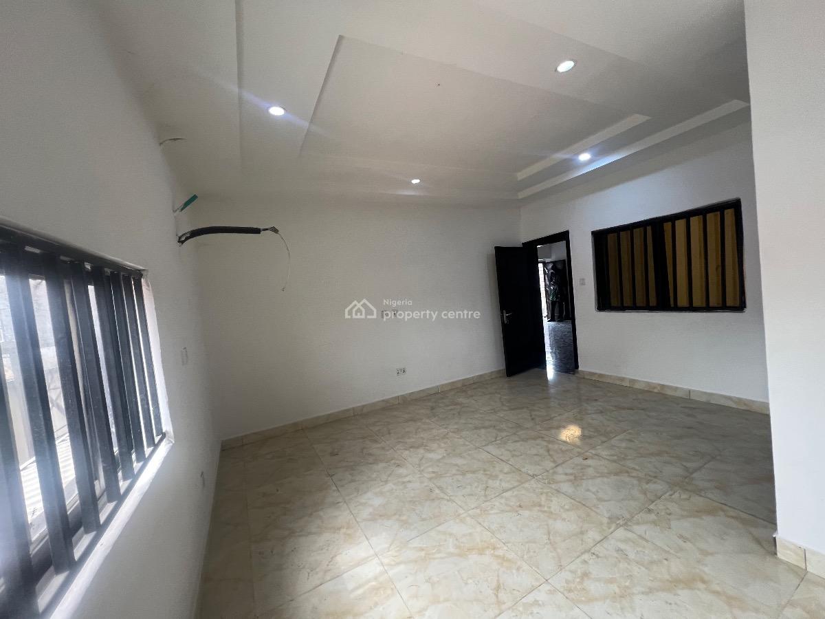 3bedroom Flat, Admiralty Way, Lekki Phase 1, Lekki, Lagos, Flat / Apartment for Rent