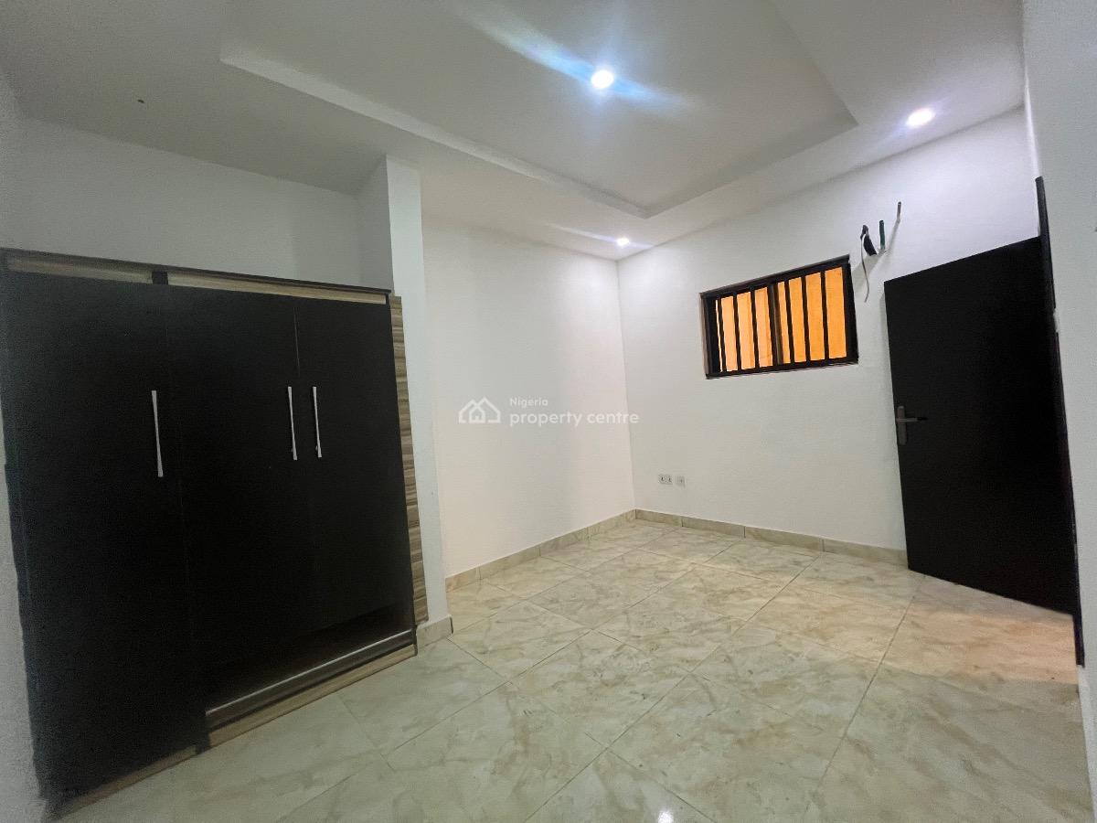 3bedroom Flat, Admiralty Way, Lekki Phase 1, Lekki, Lagos, Flat / Apartment for Rent