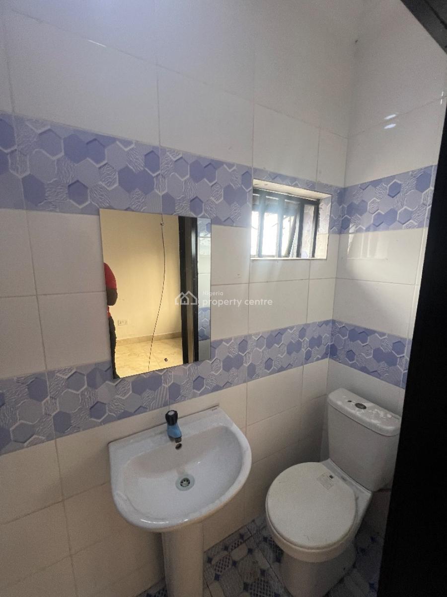 3bedroom Flat, Admiralty Way, Lekki Phase 1, Lekki, Lagos, Flat / Apartment for Rent