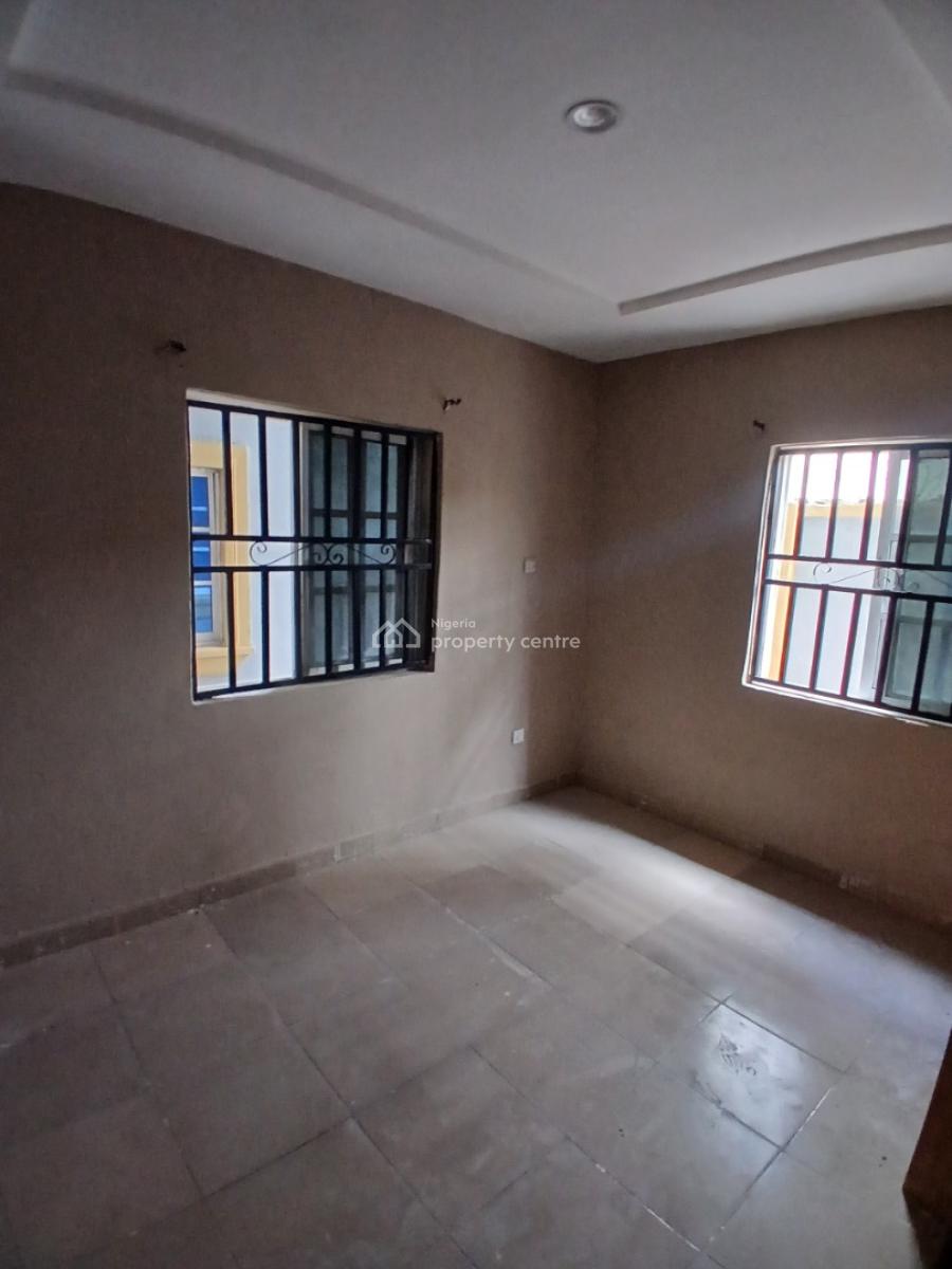 a Standard 2 Bedroom Apartment, Oakland Estate, Beside Blenco, Sangotedo, Ajah, Lagos, Flat / Apartment for Rent