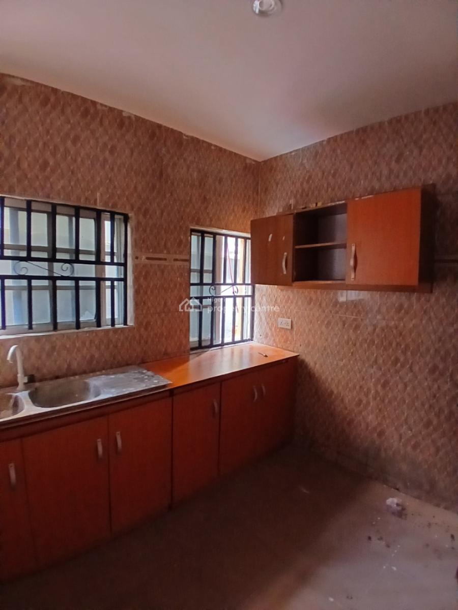 a Standard 2 Bedroom Apartment, Oakland Estate, Beside Blenco, Sangotedo, Ajah, Lagos, Flat / Apartment for Rent
