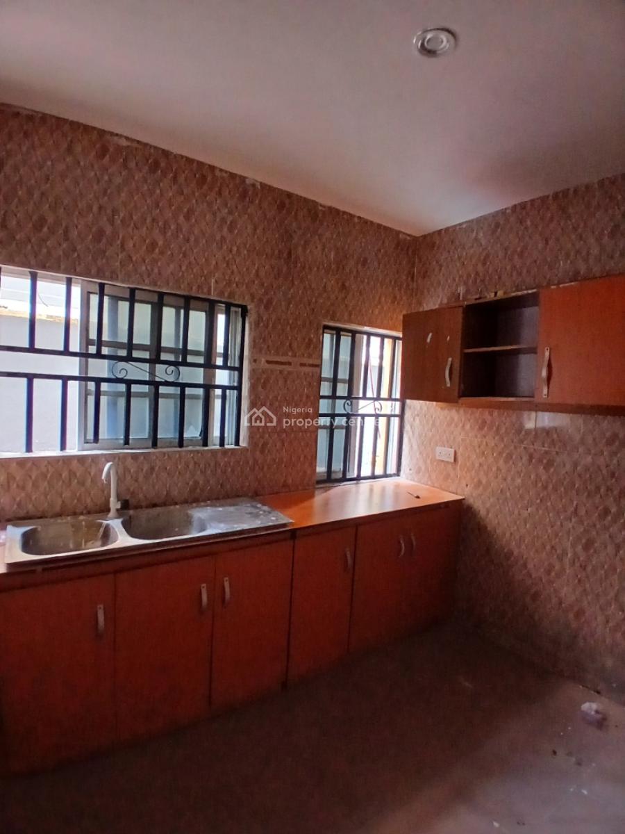 a Standard 2 Bedroom Apartment, Oakland Estate, Beside Blenco, Sangotedo, Ajah, Lagos, Flat / Apartment for Rent