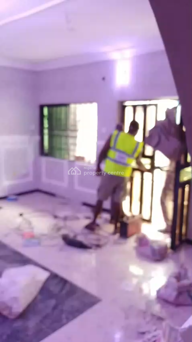 Executive 3brm, Ago Palace, Isolo, Lagos, Flat / Apartment for Rent