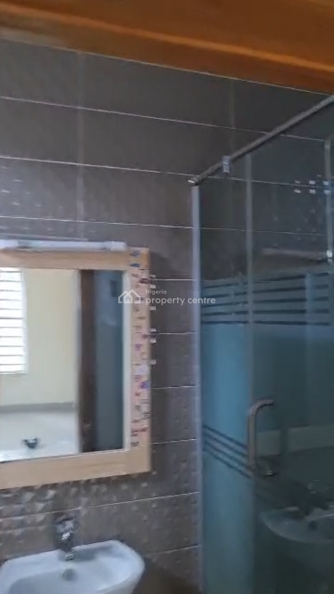 Nice 2 Bedroom Flat, Omole Phase 1, Ikeja, Lagos, Flat / Apartment for Rent