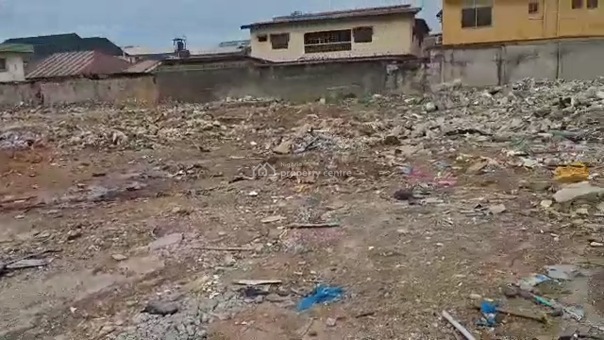 Commercial  Conerpiece 3 Plot, Ago Palace, Isolo, Lagos, Land for Sale
