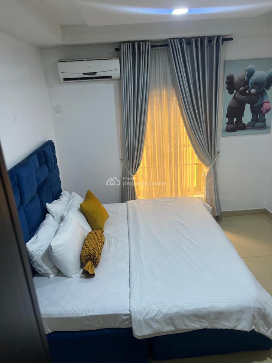 Luxury 2 Bedroom Apartment, Off Freedom Way, Lekki Phase 1, Lekki, Lagos, Flat / Apartment Short Let