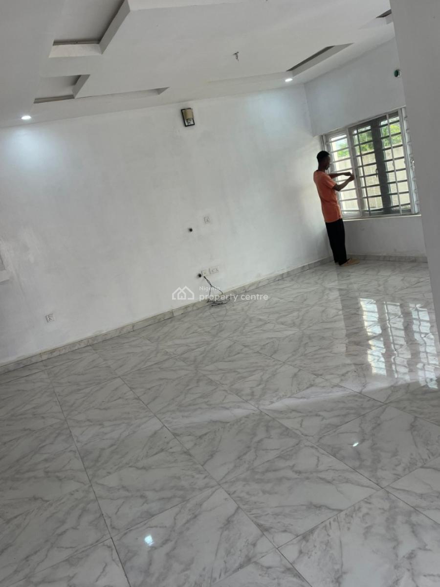 Clean 4 Bedroom Terrace Duplex in a Secured Estate, Lekki, Lagos, Terraced Duplex for Rent