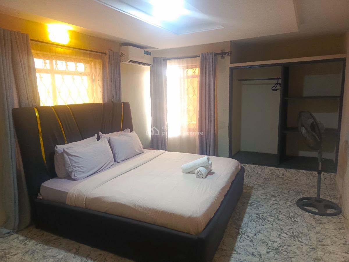 Quality Budget Three Bedroom Apartments, Felele Rab, Felele Layout, Ibadan, Oyo, Flat / Apartment Short Let