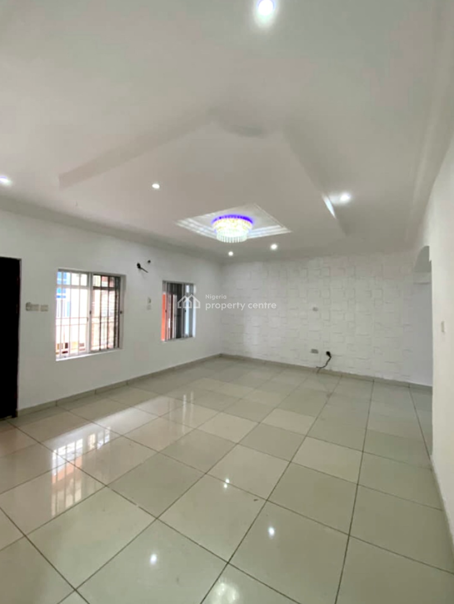 Luxury Spacious 2 Bedroom Apartment on First Floor (upstairs), Bera Estate, Chevron Drive, Chevron, Lekki, Lagos, Flat / Apartment for Rent