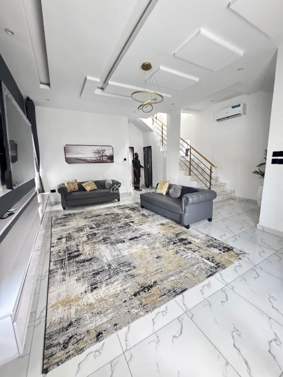 Super Distress 4bedroom Detached Duplex with Bq, Ikota, Lekki, Lagos, Detached Duplex for Sale