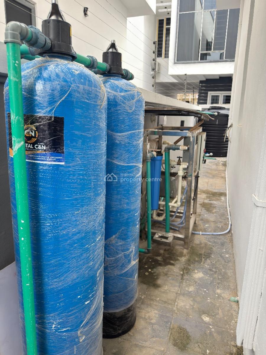 Super Distress 4bedroom Detached Duplex with Bq, Ikota, Lekki, Lagos, Detached Duplex for Sale