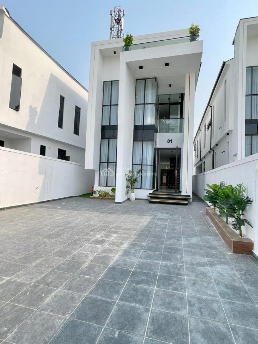 Delightfully Carved 5 Bedroom Luxury Smart Home with Swimming Pool*, Ikota, Lekki, Lagos, Detached Duplex for Sale