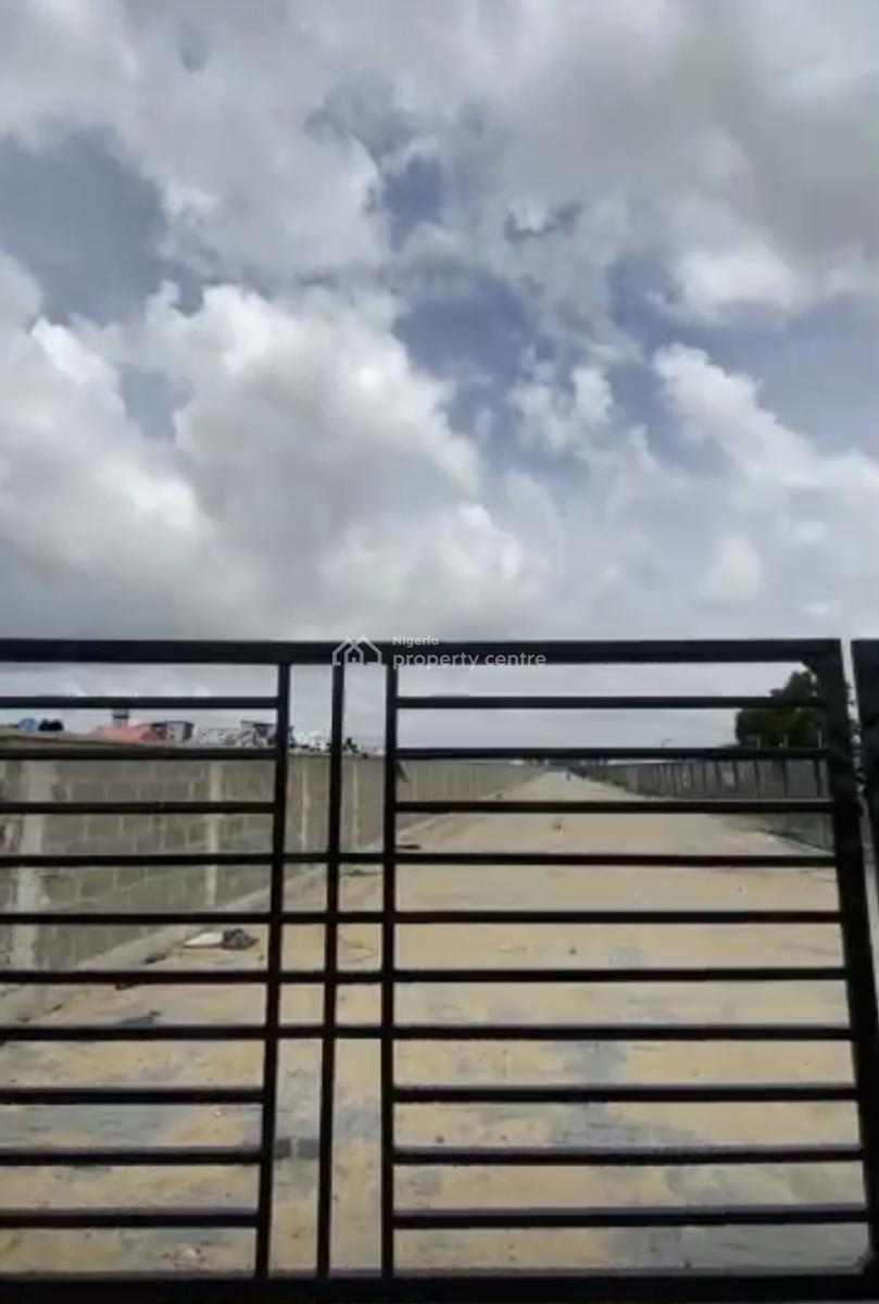 23.733 Acres ( 96,000sqm ) of Dry Table Fence Land with Paved Access R, Ikate Elegushi, Lekki, Lagos, Mixed-use Land for Sale
