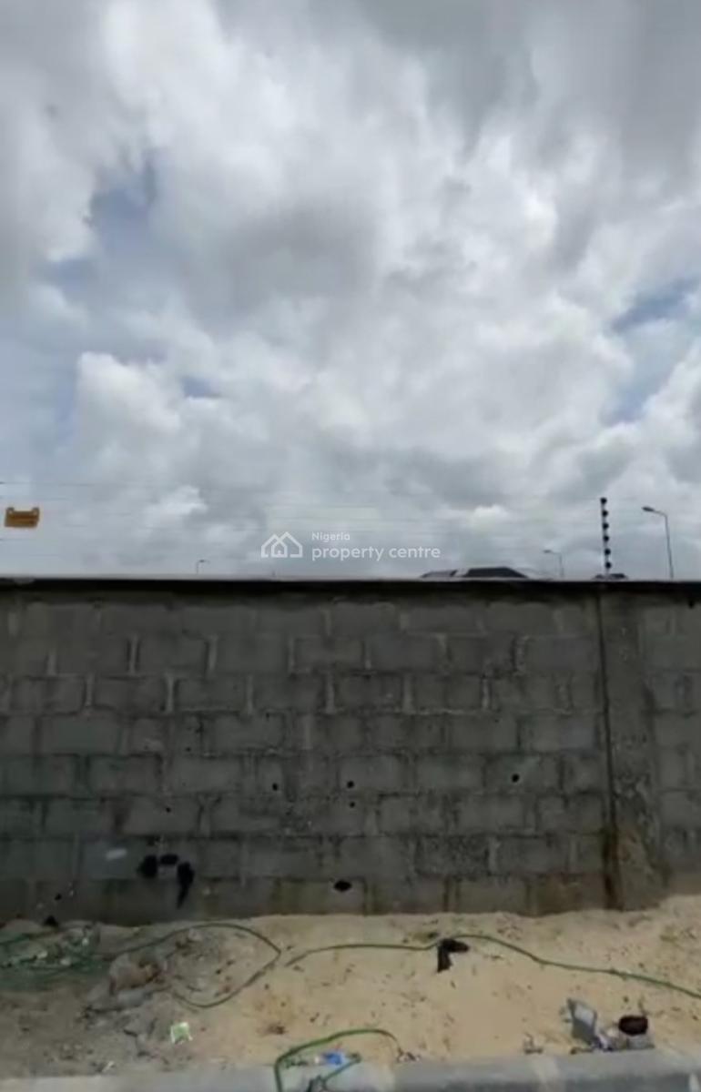 23.733 Acres ( 96,000sqm ) of Dry Table Fence Land with Paved Access R, Ikate Elegushi, Lekki, Lagos, Mixed-use Land for Sale
