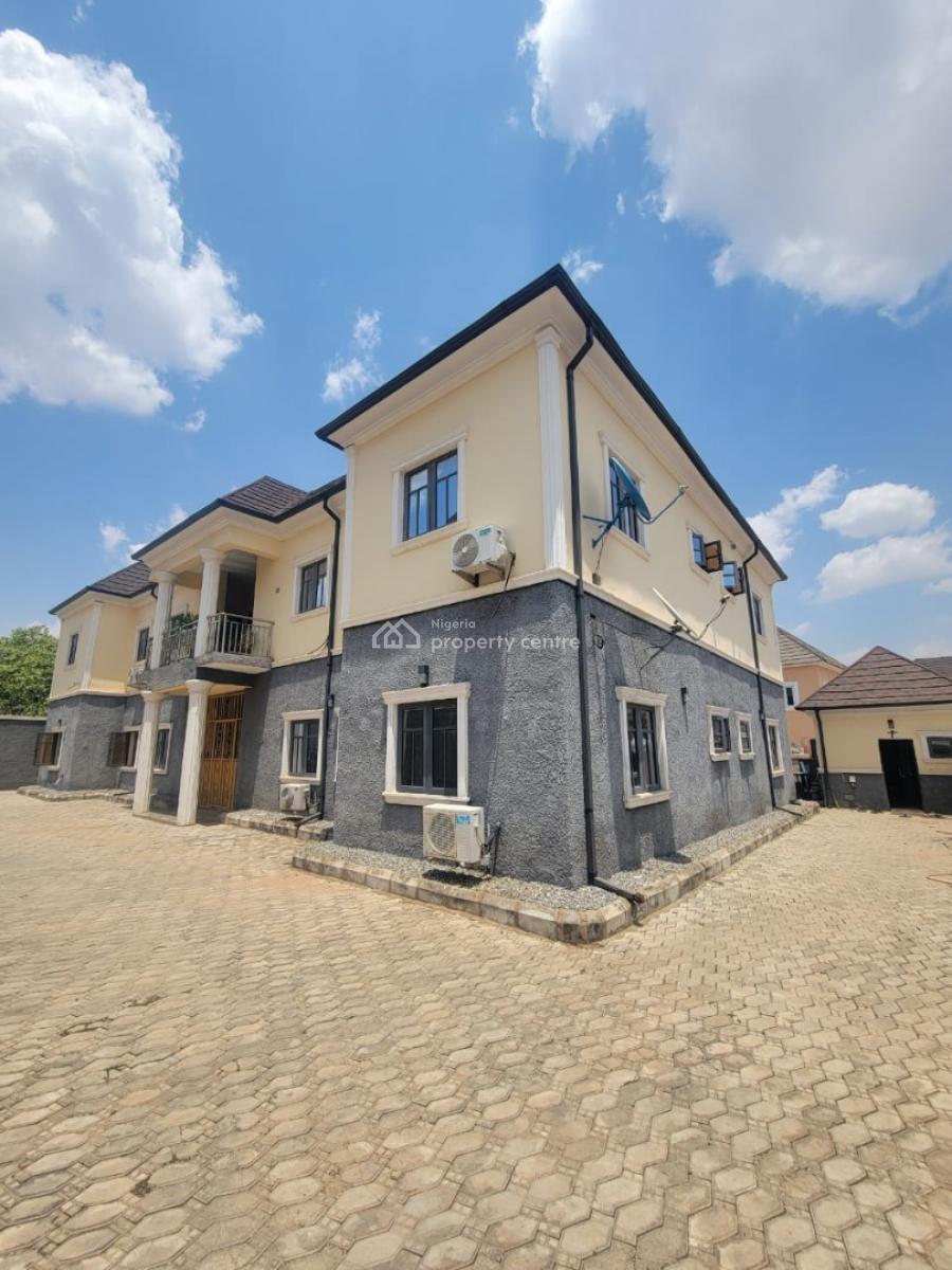 3 Bedroom Flat, Npi Estate, Gaduwa, Abuja, Flat / Apartment for Rent