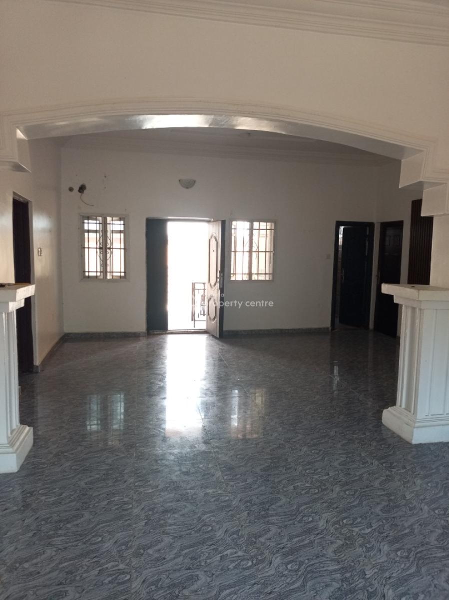 Refurbished 3 Bedroom Luxury Apartment, Phase 2 Mini Estate, Oribanwa, Ibeju Lekki, Lagos, Flat / Apartment for Rent
