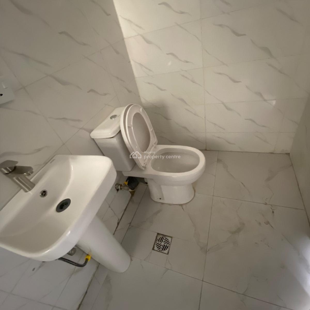 New Standard 3bedroom Apartment in a Secure Gated Environment Surulere, Masha, Kilo, Surulere, Lagos, Flat / Apartment for Sale