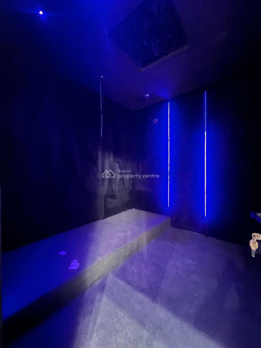 5 Bedroom Fully Detached Duplex with Bq, Lekki County, Lekki, Lagos, Detached Duplex for Sale