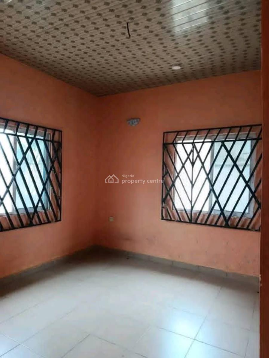 a Spacious Three (3) Bedrooms Flat, Stadium Road, Uyo, Akwa Ibom, House for Rent