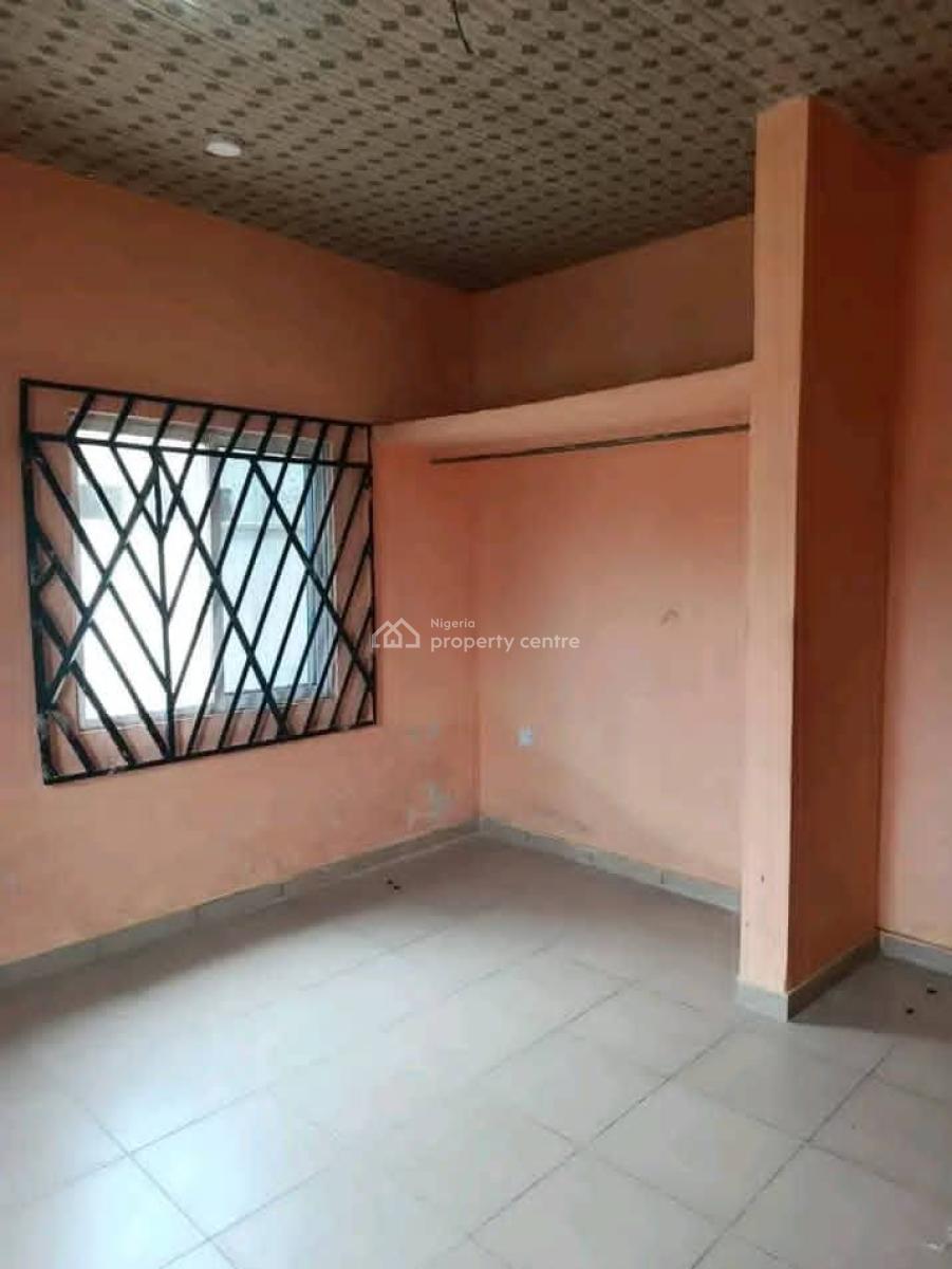 a Spacious Three (3) Bedrooms Flat, Stadium Road, Uyo, Akwa Ibom, House for Rent