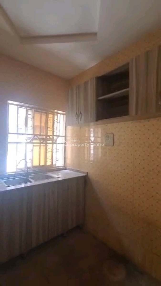 Super Luxury 3-bedroom Flat on 1st Floor -- Durumi District, Abuja, Durumi, Abuja, Flat / Apartment for Rent