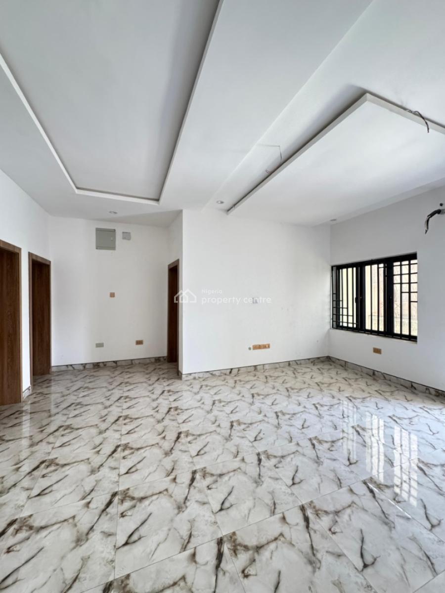 Lovely 2 Bedroom Apartment in a Serene Environment, Surulere, Lagos, Flat / Apartment for Sale