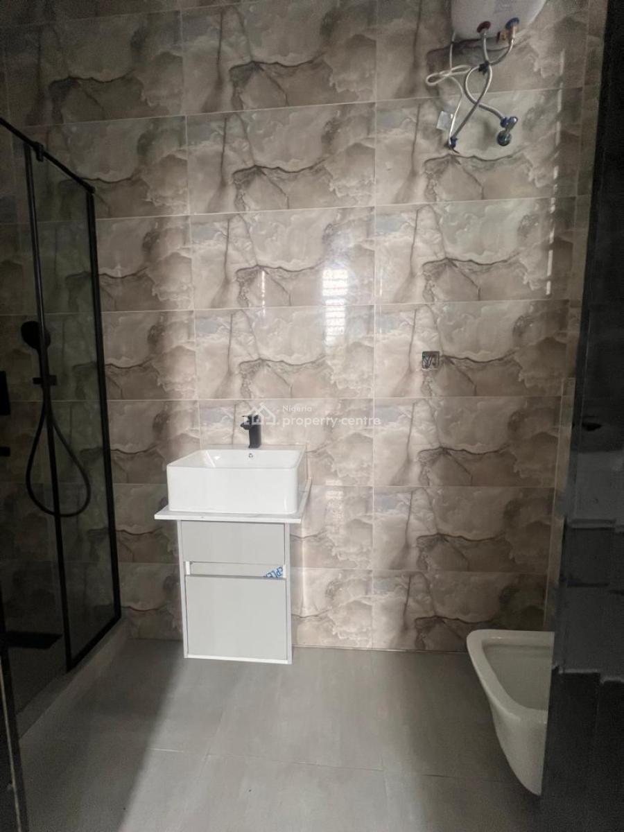 5 Bedroom Fully Detached Duplex with Bq, Osapa, Lekki, Lagos, Detached Duplex for Sale