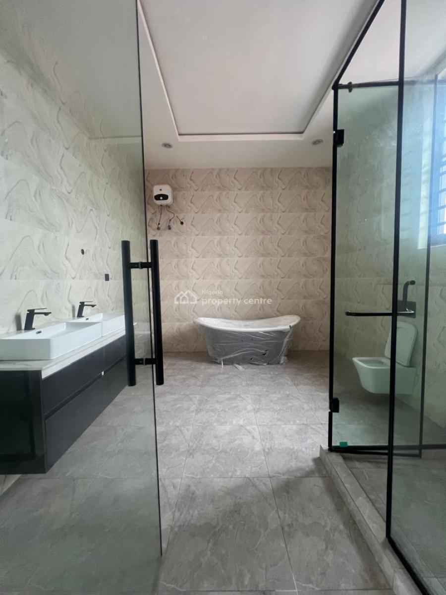 5 Bedroom Fully Detached Duplex with Bq, Osapa, Lekki, Lagos, Detached Duplex for Sale