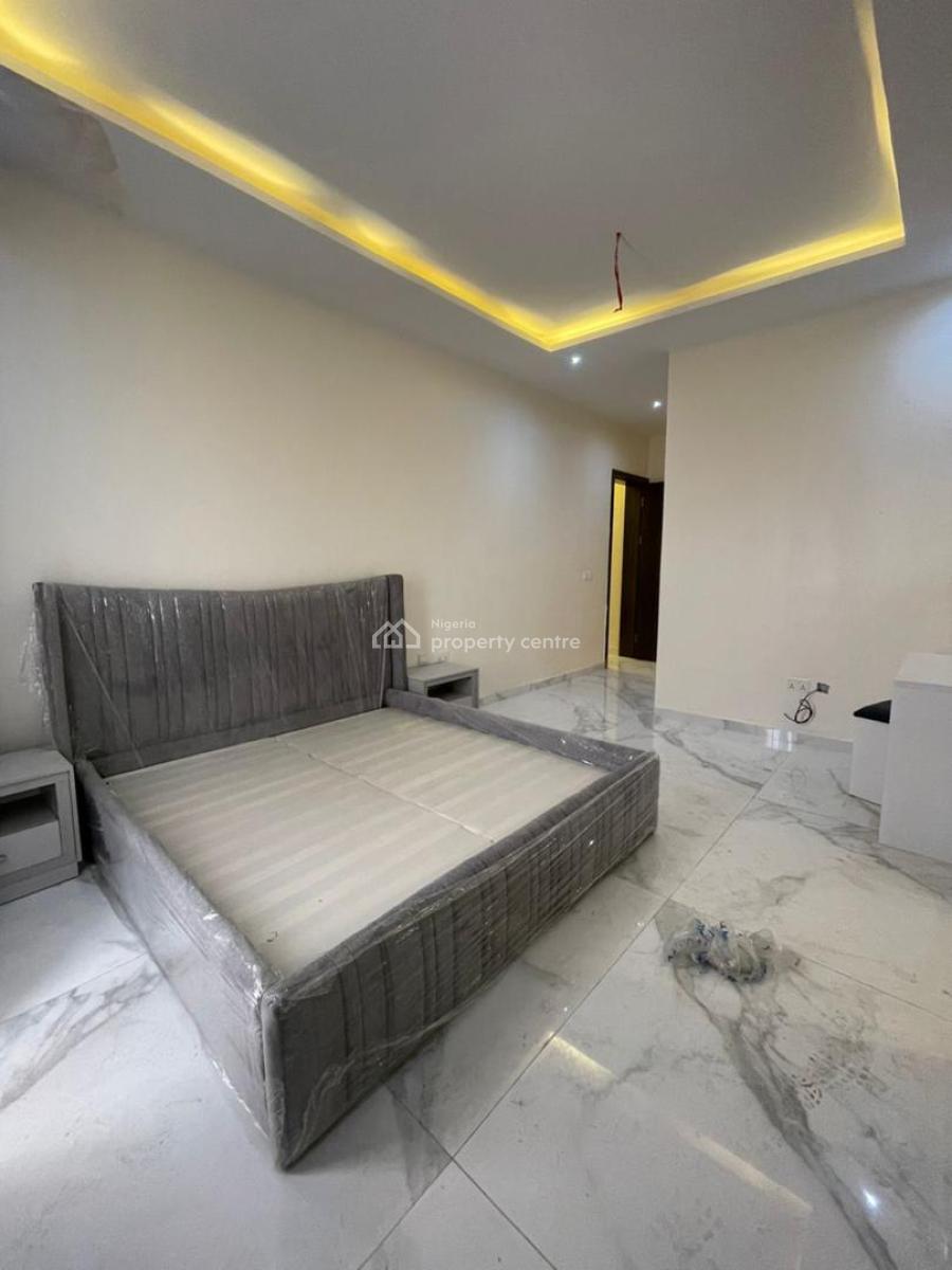 One of a Kind 3 Bedroom Apartment with Elevator, Pool & 24/7 Light, Ikoyi, Lagos, Flat / Apartment for Rent