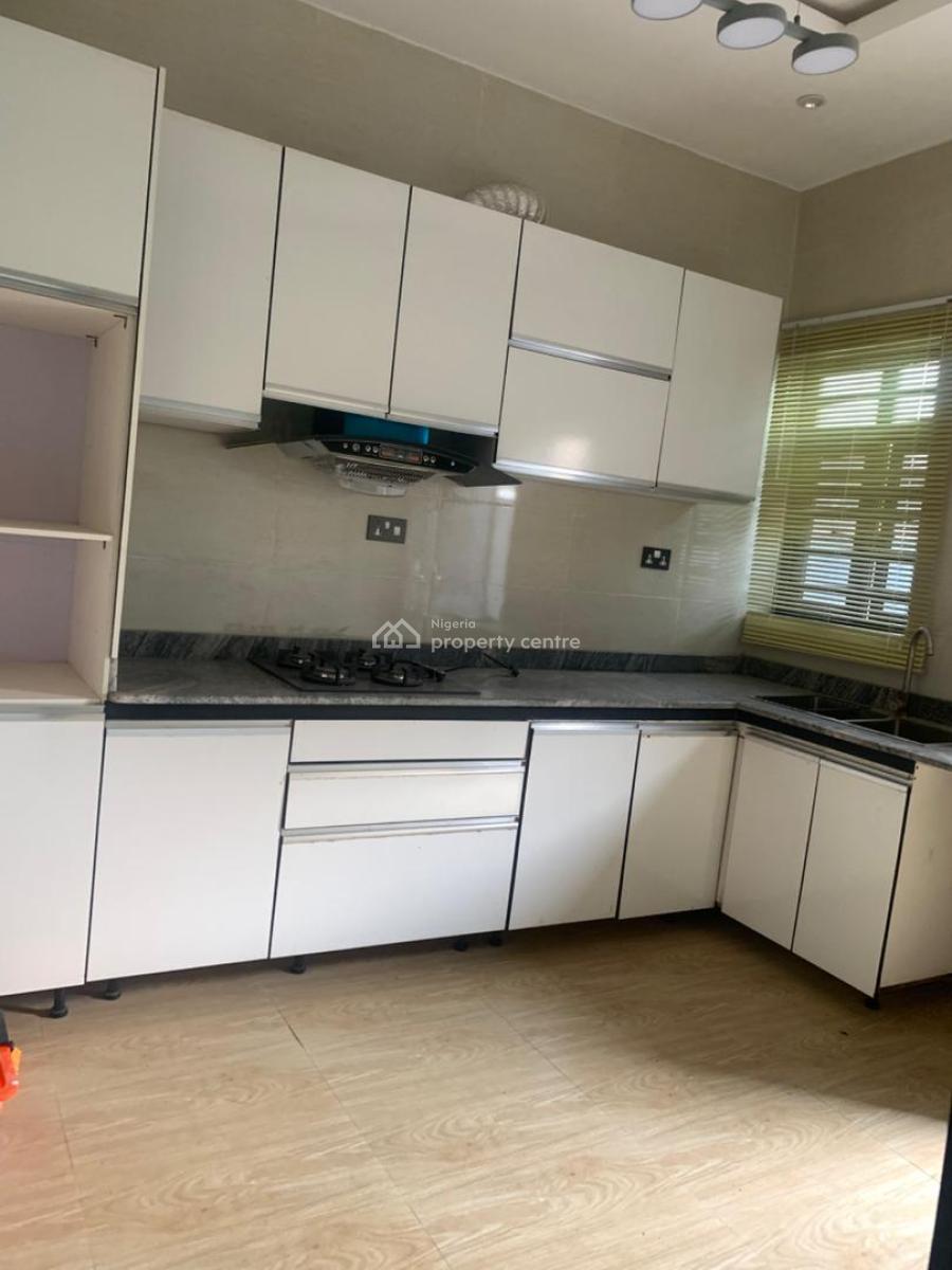 Luxury 2-bedroom Apartment Lekki Scheme 2 Ajah, Lekki Scheme 2 Ajah, Ajah, Lagos, Flat / Apartment for Rent