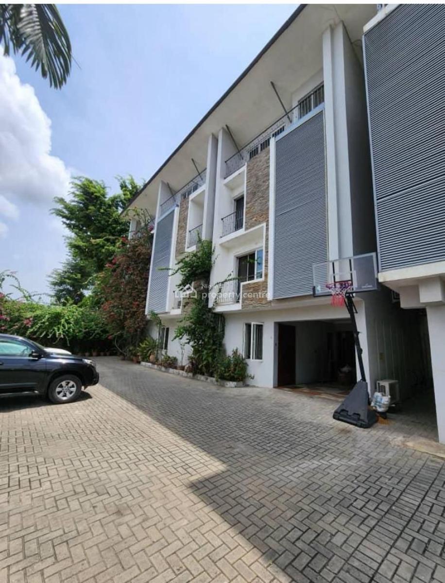 a Massive and Lovey 4 Bedroom Terrace Duplex with a Bq, Old Ikoyi, Ikoyi, Lagos, Terraced Duplex for Rent