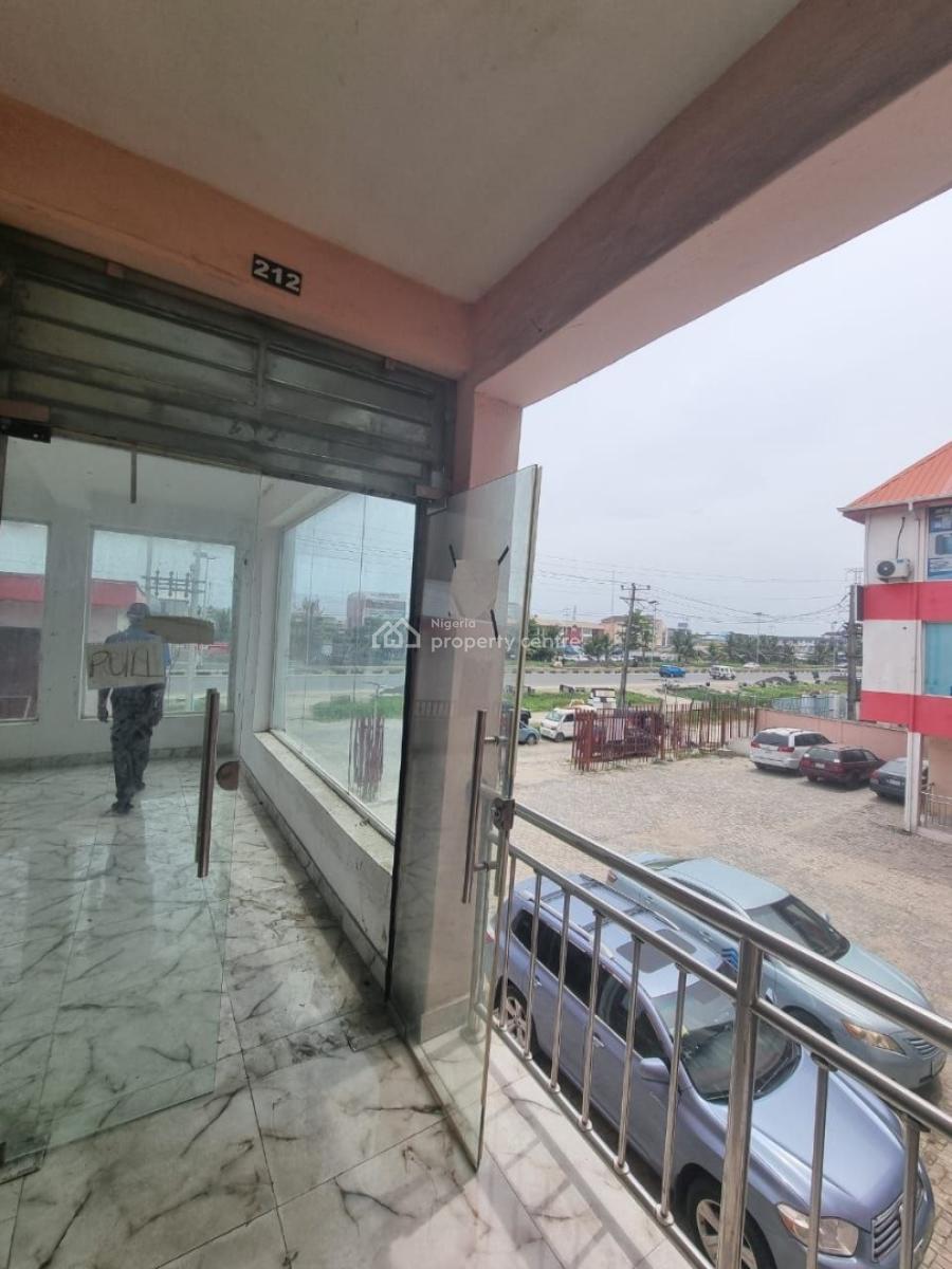 Commercial Space 28-35 Sqm, Igbo Efon, Lekki, Lagos, Office Space for Rent