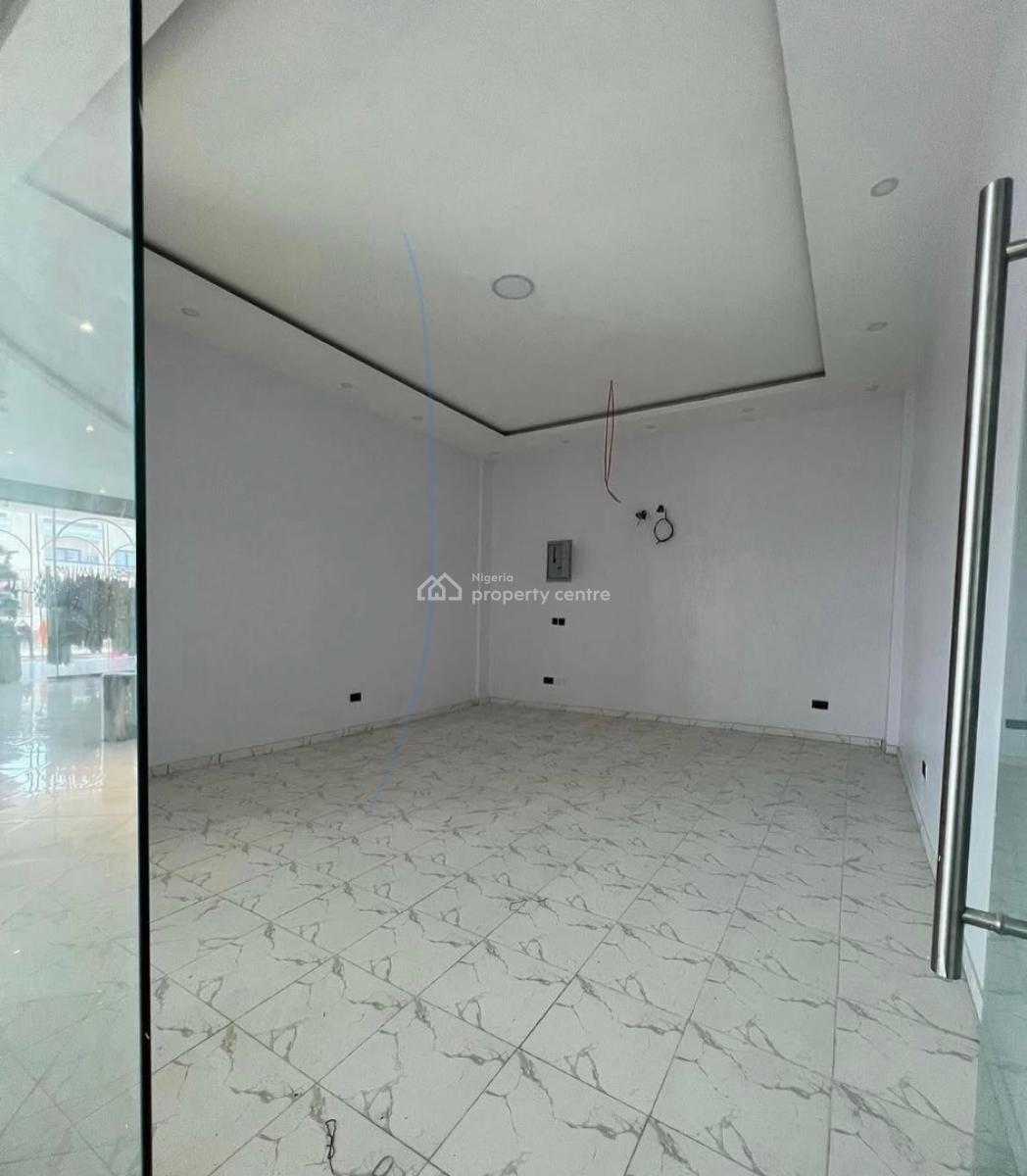 Shop Space in a Strategic Location, Lekki, Lekki Phase 1, Lekki, Lagos, Shop for Rent