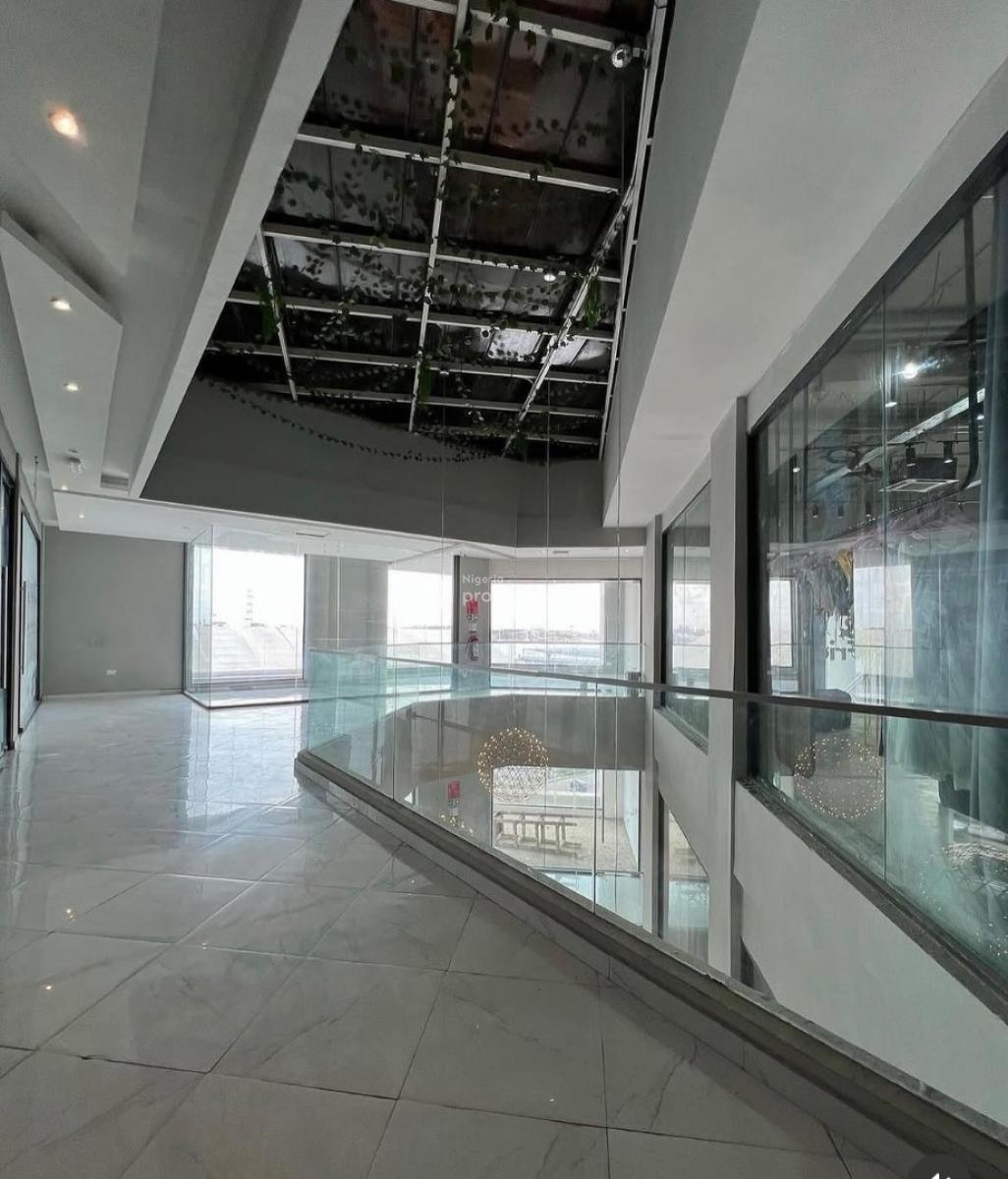 Shop Space in a Strategic Location, Lekki, Lekki Phase 1, Lekki, Lagos, Shop for Rent