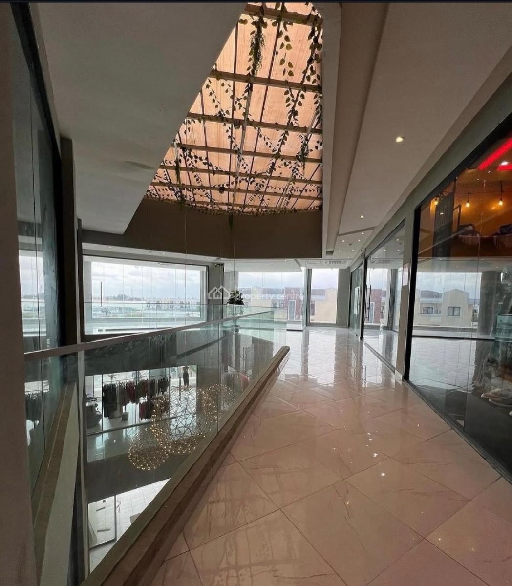 Shop Space in a Strategic Location, Lekki, Lekki Phase 1, Lekki, Lagos, Shop for Rent