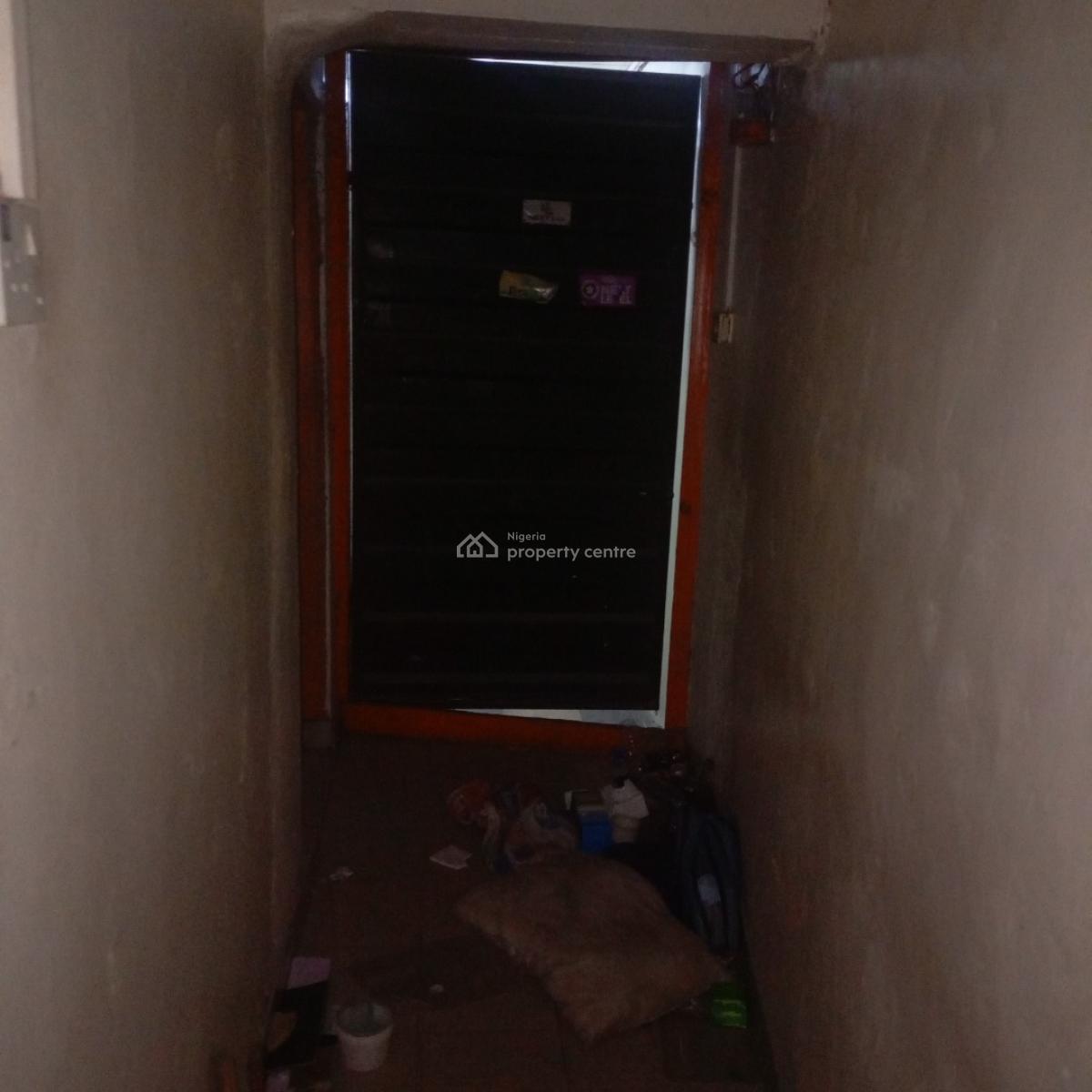 Mini 2 Bedroom Flat Upstairs, Kilo, Surulere, Lagos, Flat / Apartment for Rent