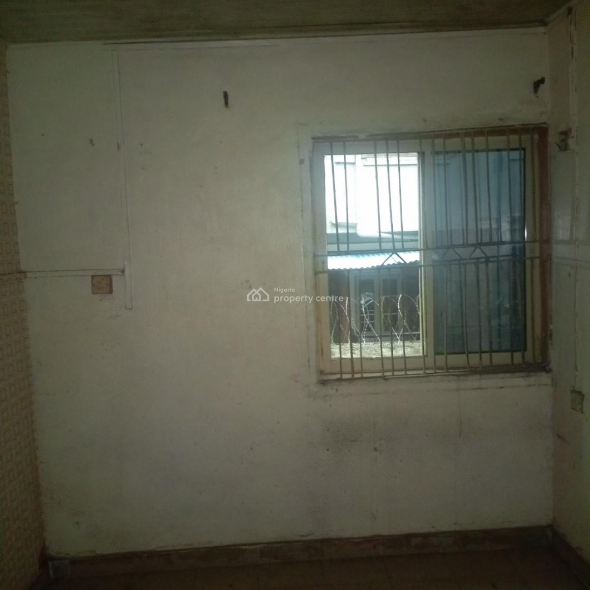 Mini 2 Bedroom Flat Upstairs, Kilo, Surulere, Lagos, Flat / Apartment for Rent