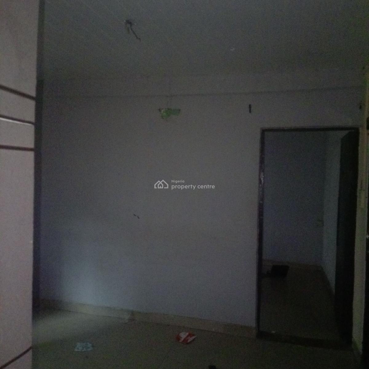 Mini 2 Bedroom Flat Upstairs, Kilo, Surulere, Lagos, Flat / Apartment for Rent