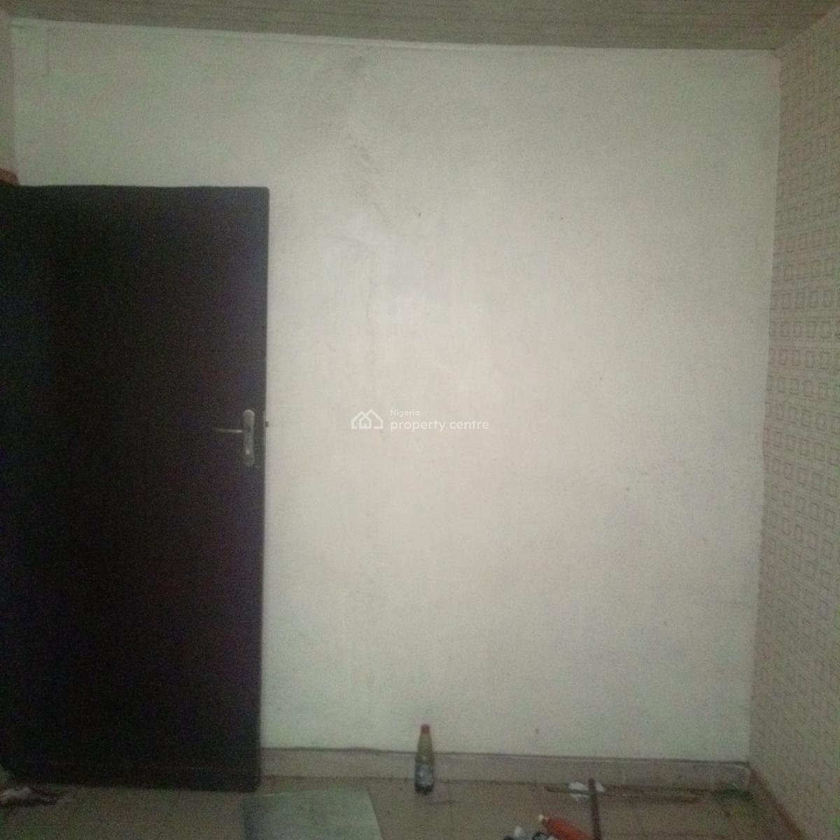 Mini 2 Bedroom Flat Upstairs, Kilo, Surulere, Lagos, Flat / Apartment for Rent